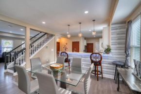 5 bedrooms with a gameroom